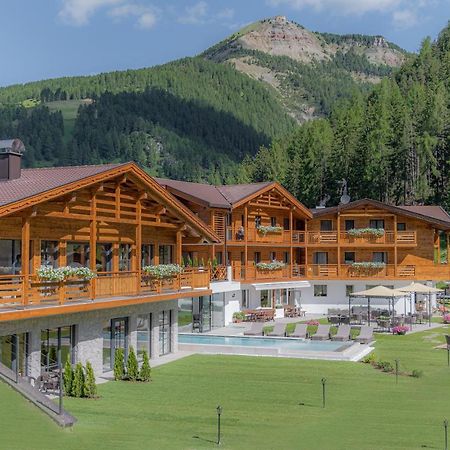Hotel Rodella Selva di Val Gardena Exteriör bild