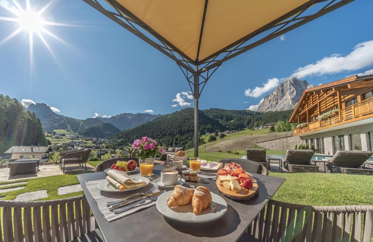 Hotel Rodella Selva di Val Gardena Exteriör bild