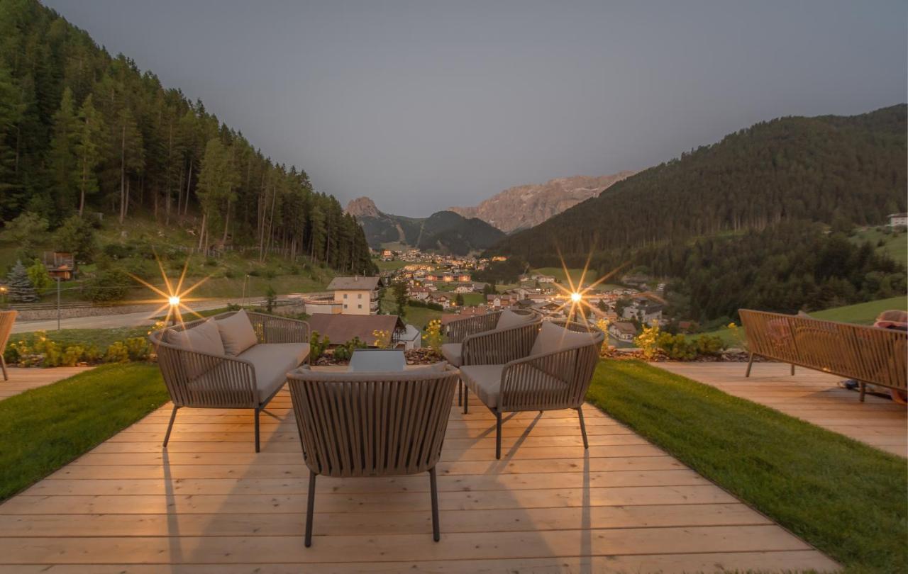Hotel Rodella Selva di Val Gardena Exteriör bild