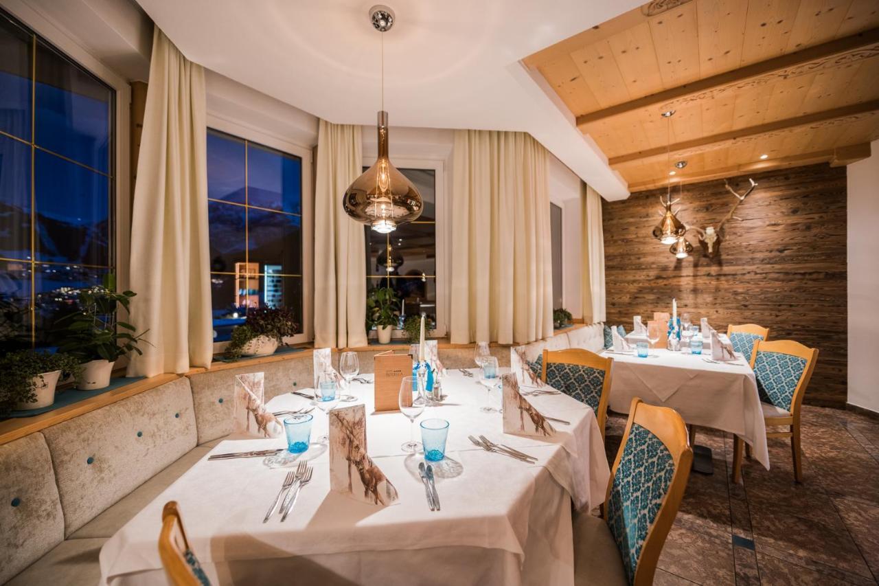 Hotel Rodella Selva di Val Gardena Exteriör bild